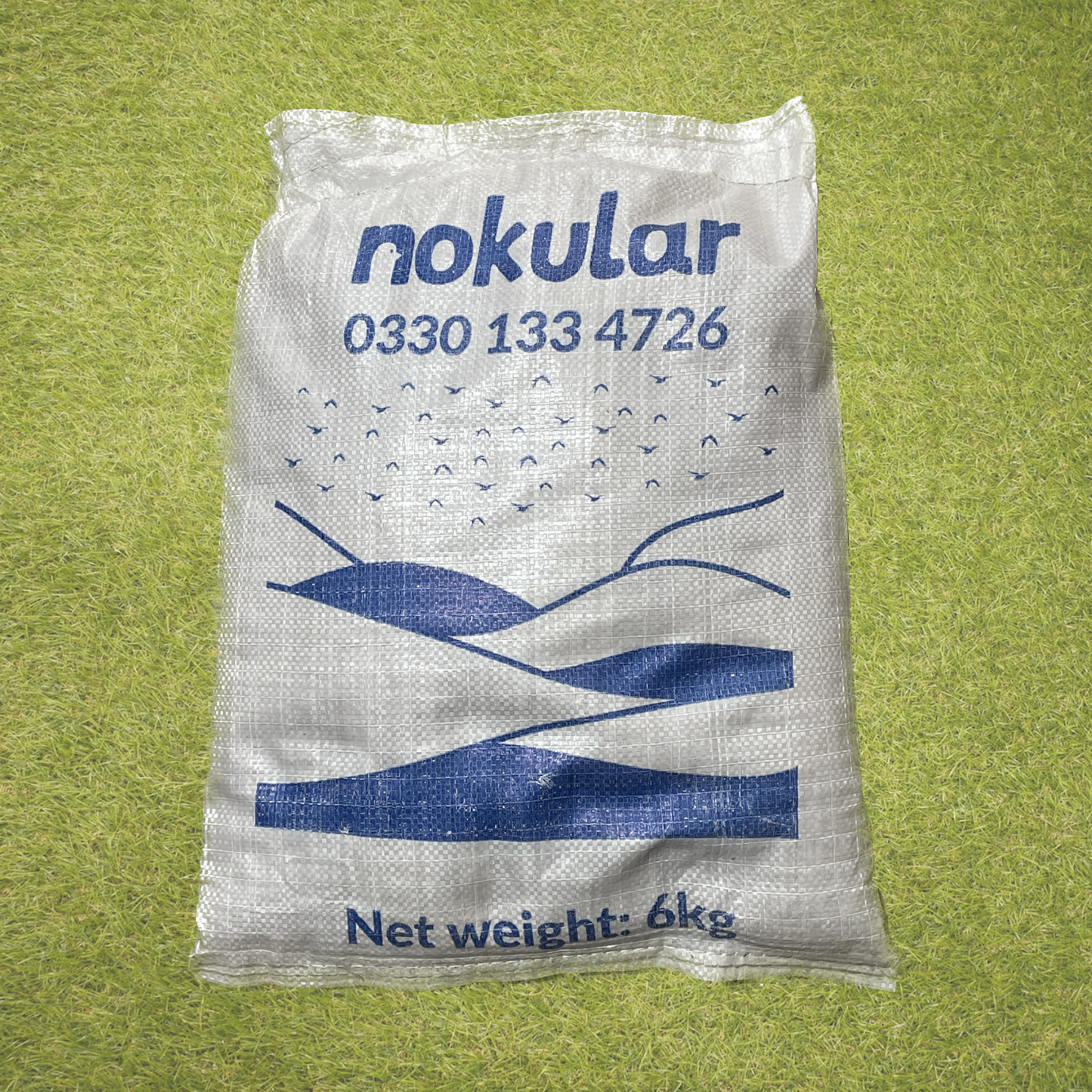 Premium No Wheat, No Mess Seasonal Bird Food Mix